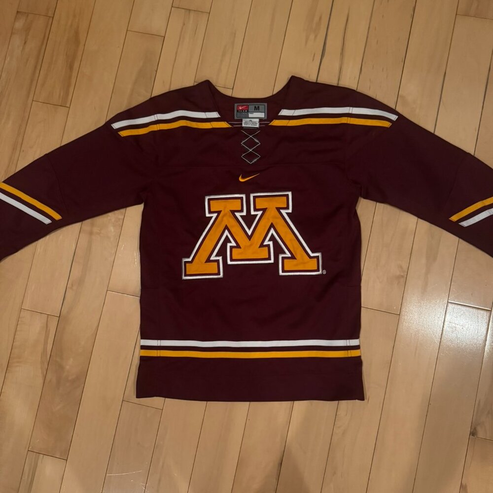 Nike University of Minnesota Hockey Jersey